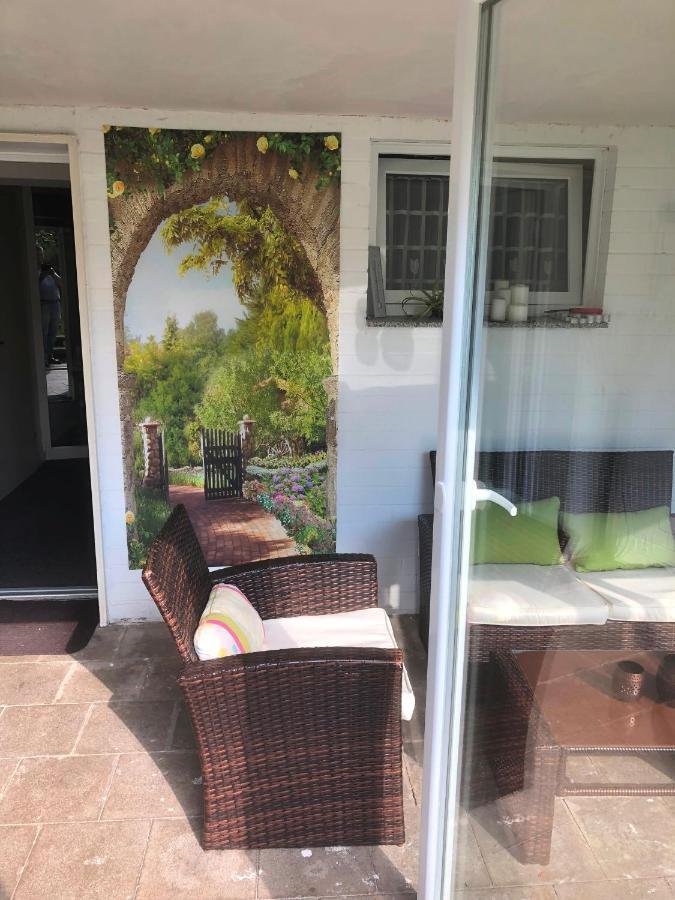 Ferienwohnung Apartment Dettum Mit Eigenem Bad, Kochnische Und Wintergarten Exteriér fotografie